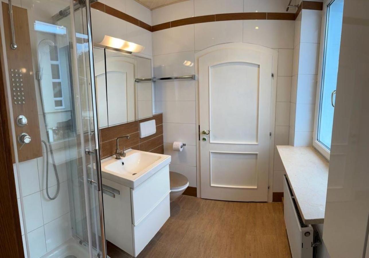 גרוסגמיין Wohnung 5 Mit Garten Und Sonniger Terrasse מראה חיצוני תמונה